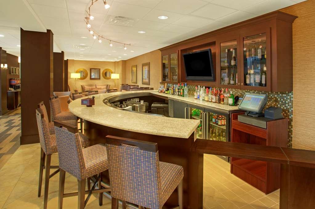 Hampton Inn & Suites Yonkers Restaurant foto