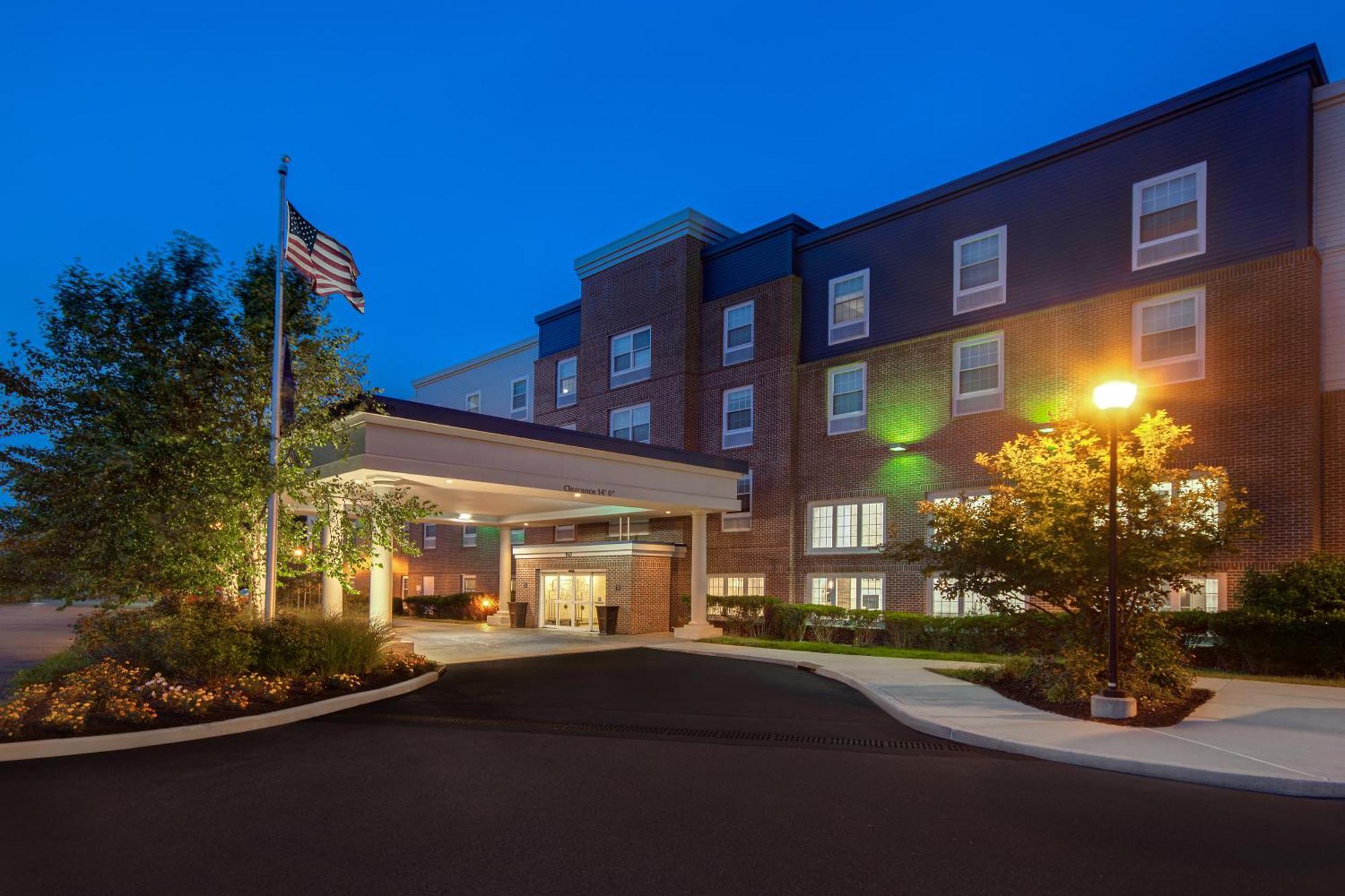 Hampton Inn & Suites Yonkers Exterior foto