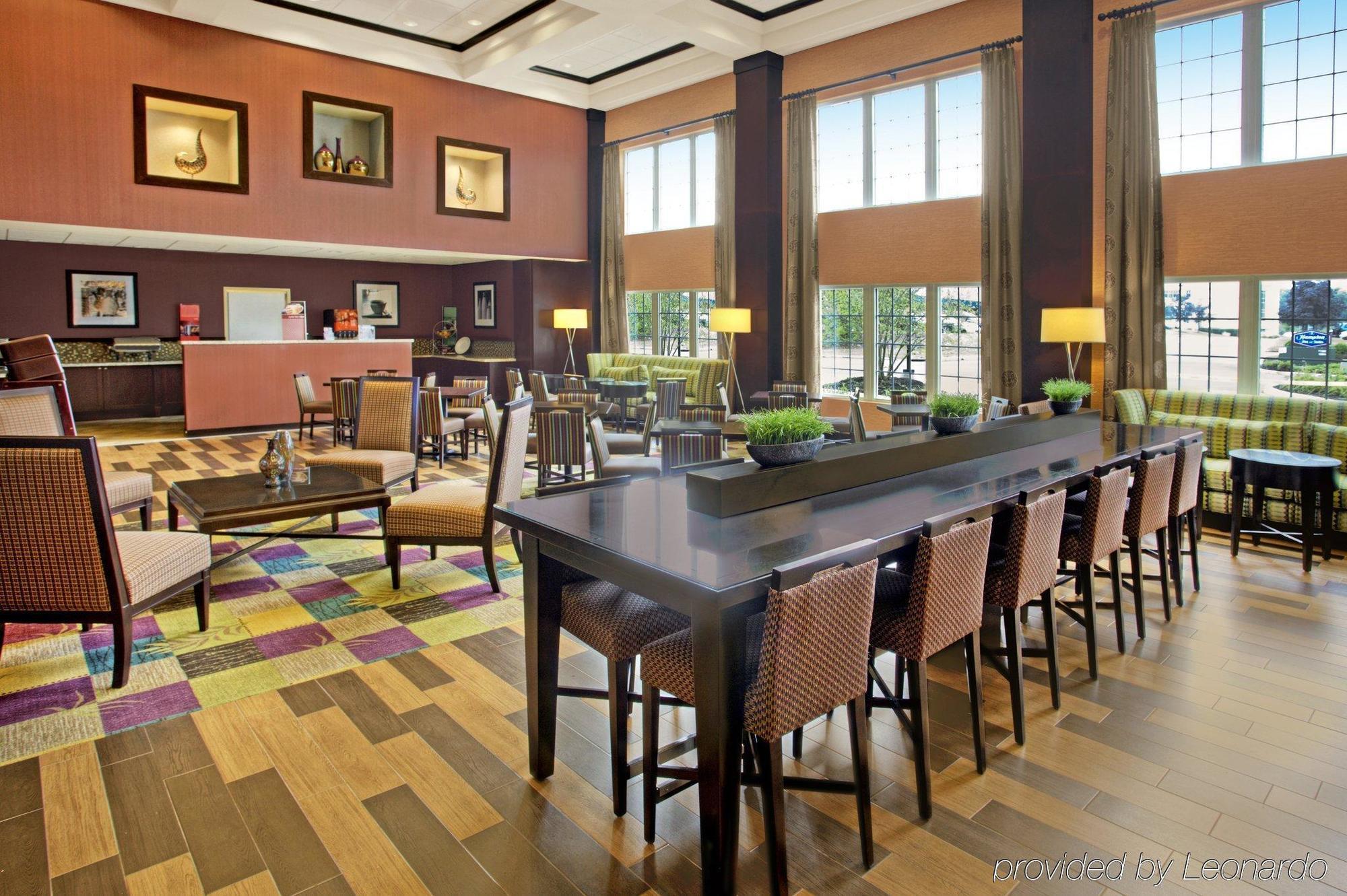 Hampton Inn & Suites Yonkers Restaurant foto